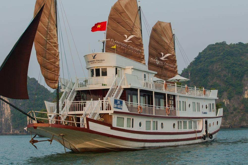 Flamingo Luxury Cruises Hotell Ha Long Exteriör bild