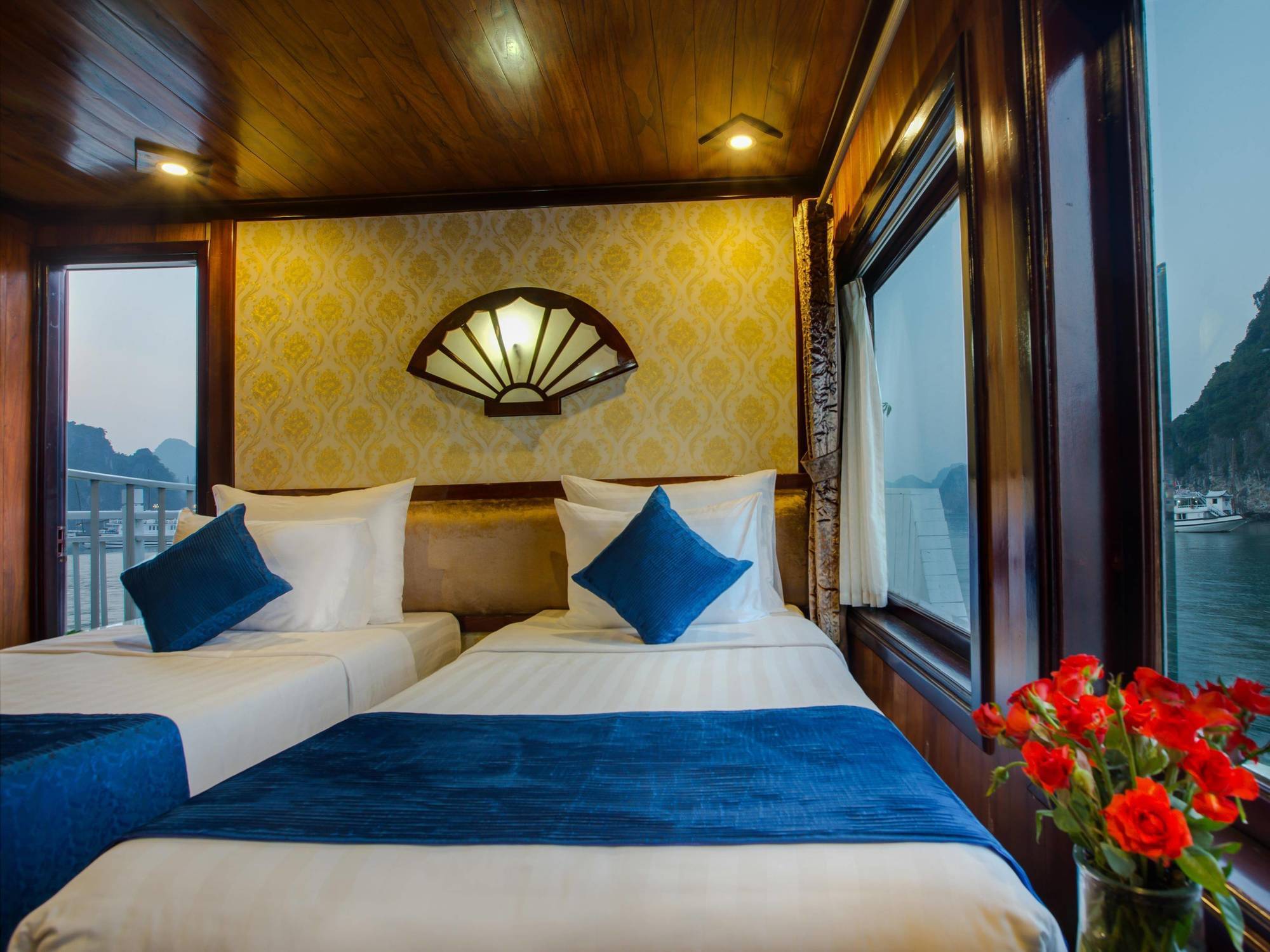 Flamingo Luxury Cruises Hotell Ha Long Exteriör bild