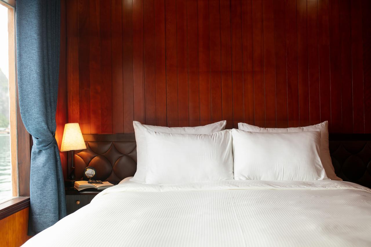 Flamingo Luxury Cruises Hotell Ha Long Exteriör bild