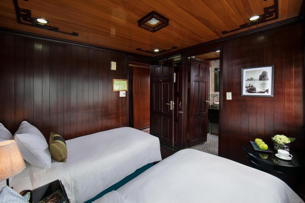 Flamingo Luxury Cruises Hotell Ha Long Exteriör bild