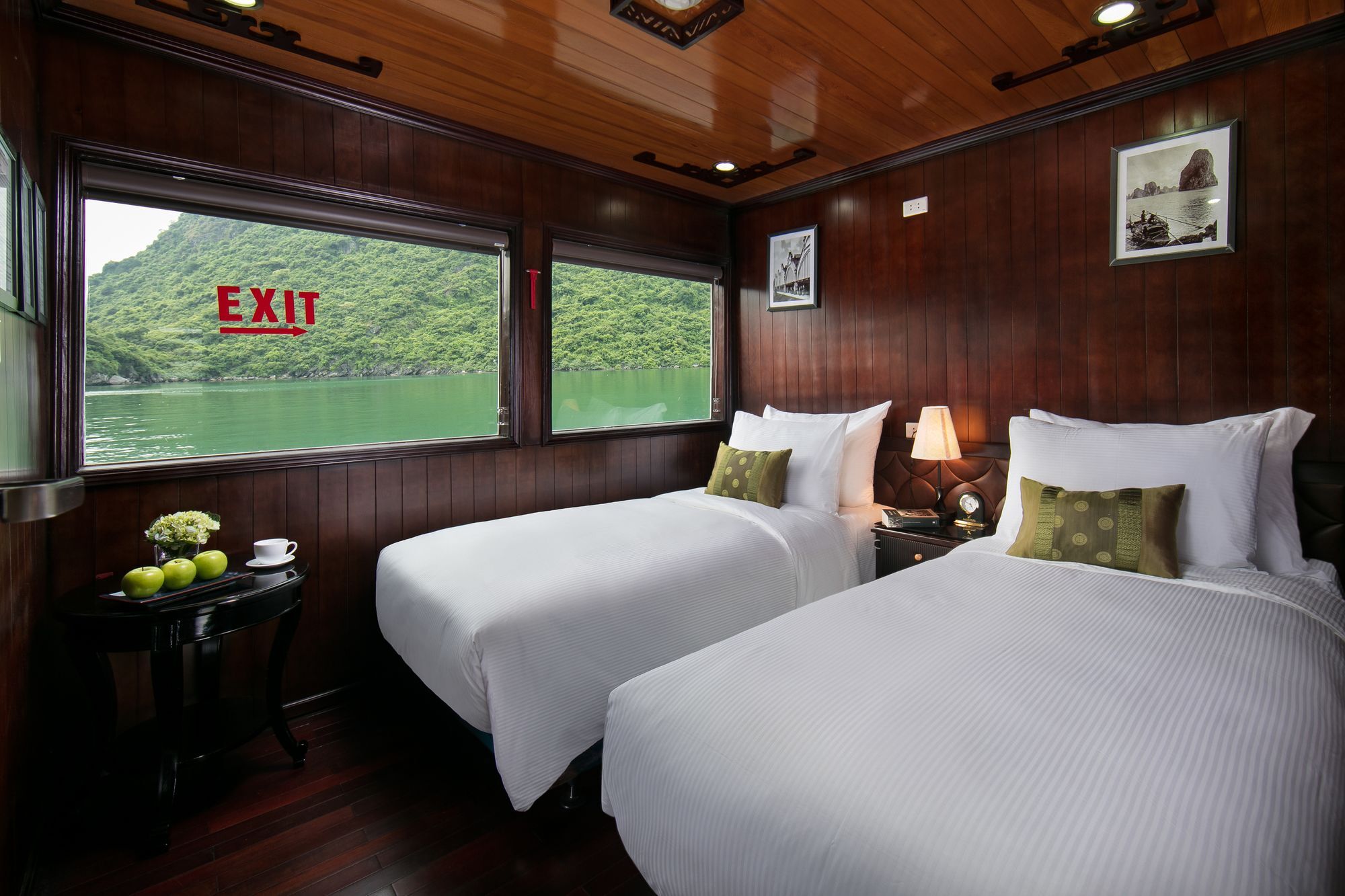 Flamingo Luxury Cruises Hotell Ha Long Exteriör bild