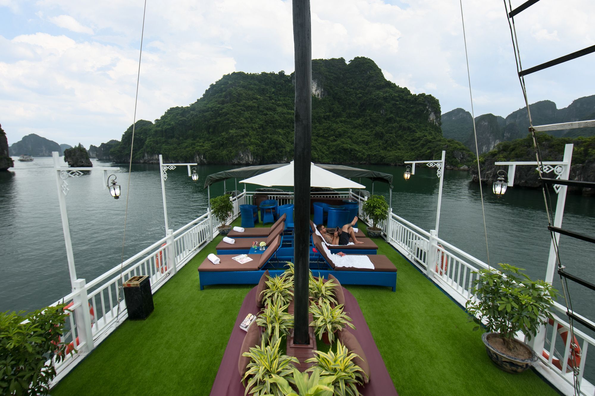 Flamingo Luxury Cruises Hotell Ha Long Exteriör bild